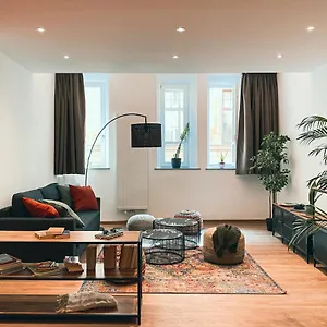 Brunnen Apartamento
