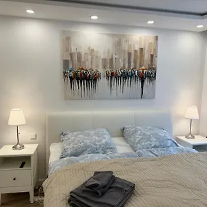 Lovely In Apartamento